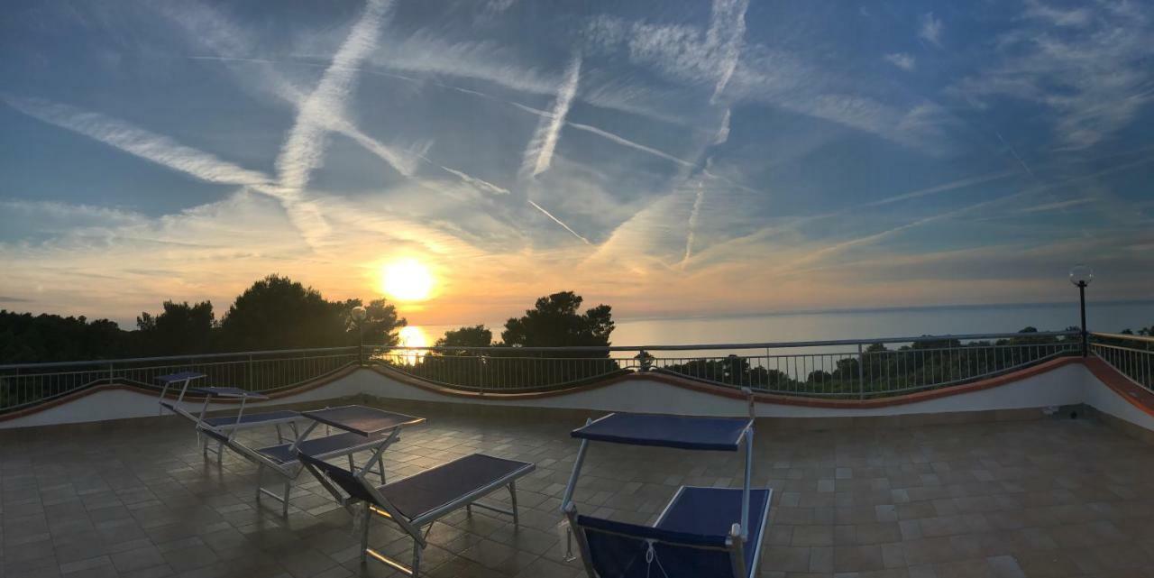 Villa Anna Residence Rodi Rodi Garganico Bagian luar foto